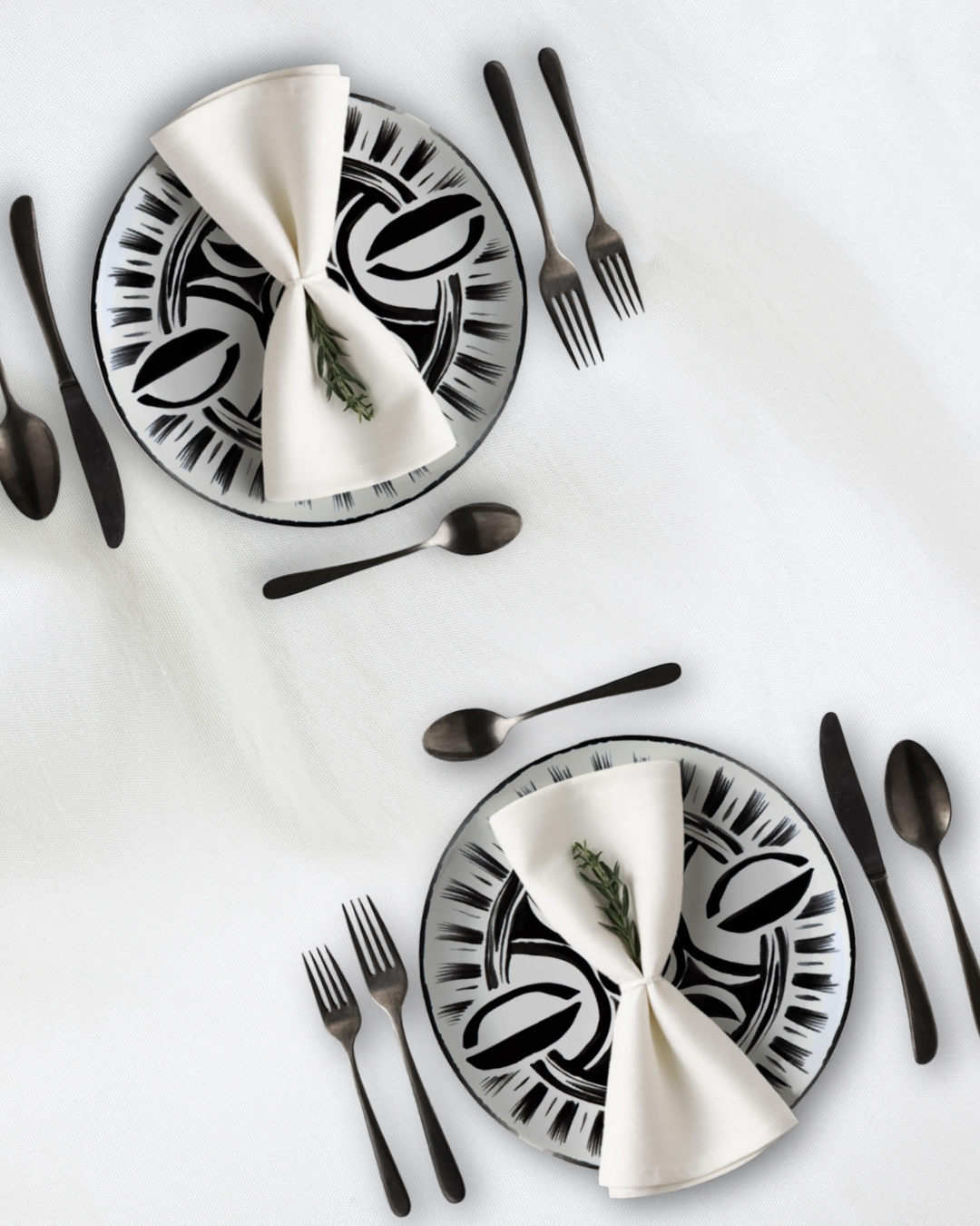 NOK Dinner Plate - The Stool