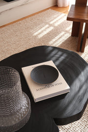 Porcelain Catchall Size S - Matte Black & Gold Design | WURO